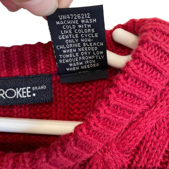 **2 for $20**NWT kids 2T Red Cable Knit Sweater - Picture 6 of 6